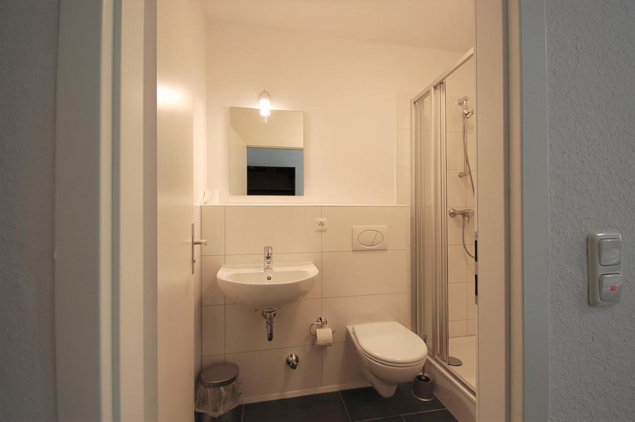 Riverside Airport Hotel Kelsterbach Bagian luar foto
