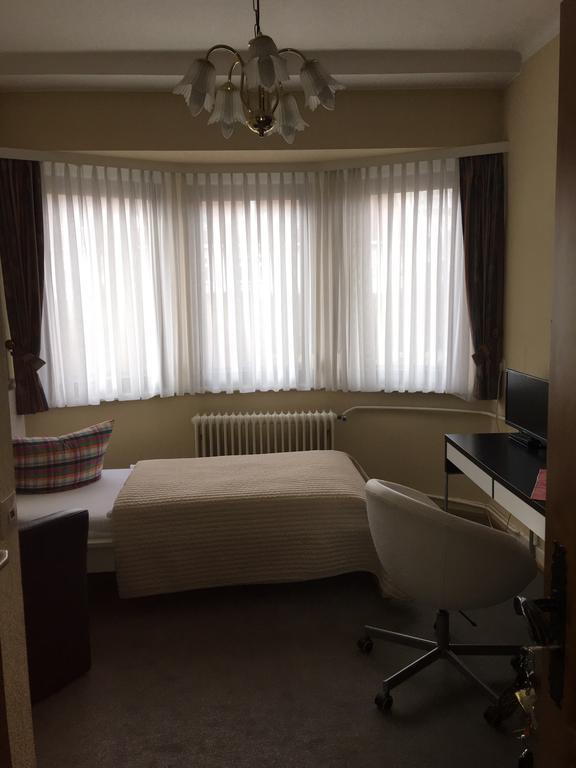 Riverside Airport Hotel Kelsterbach Bagian luar foto
